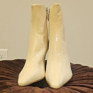 SCHUTZ Cream Heeled Boots